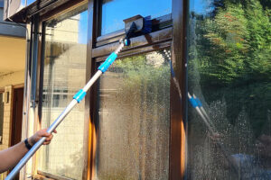 haushaltsreinigung-fenster-google