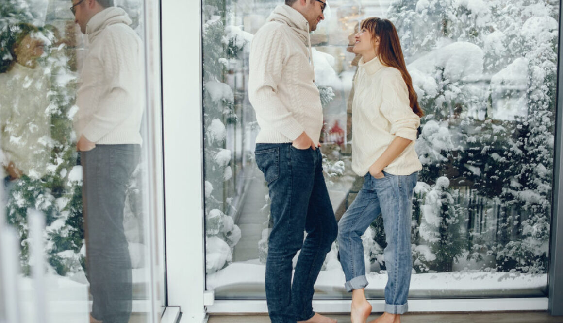 Fenster putzen im Winter: So gelingt die Reinigung bei Kälte
